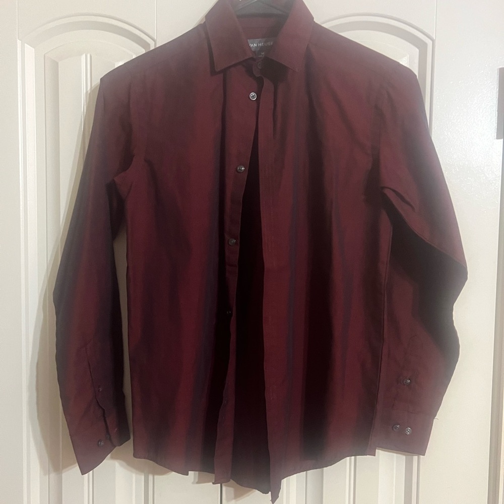 Long sleeve Burgandy dress shirt